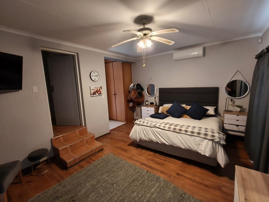 4 Bedroom Property for Sale in Cashan North West